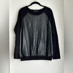 Black T shirt, sweet shirt